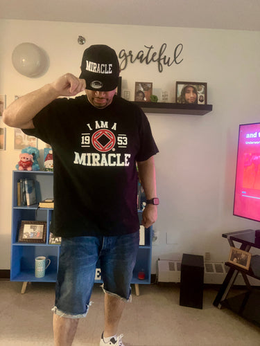 I AM A MIRACLE TEE